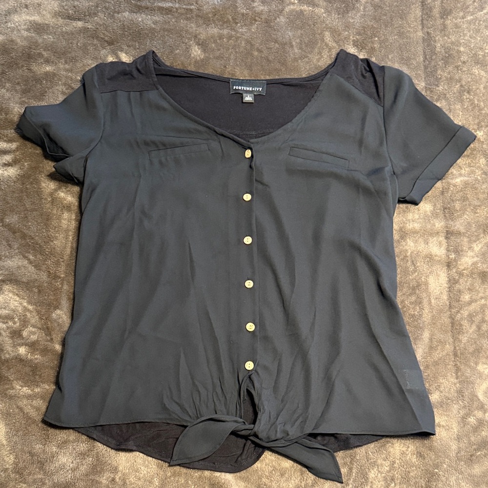 Black Short-Sleeve Button Front Tie Hem Top